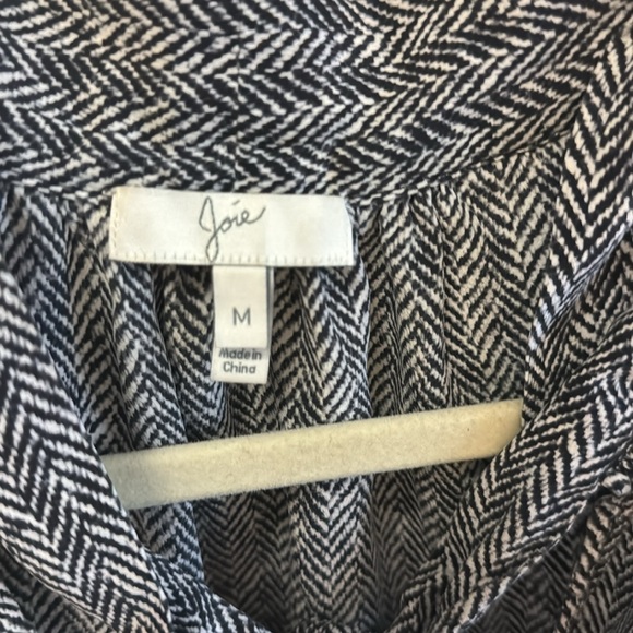 Joie silk black tan white ruffle tie neck sleeveless work business top office M - Picture 3 of 8